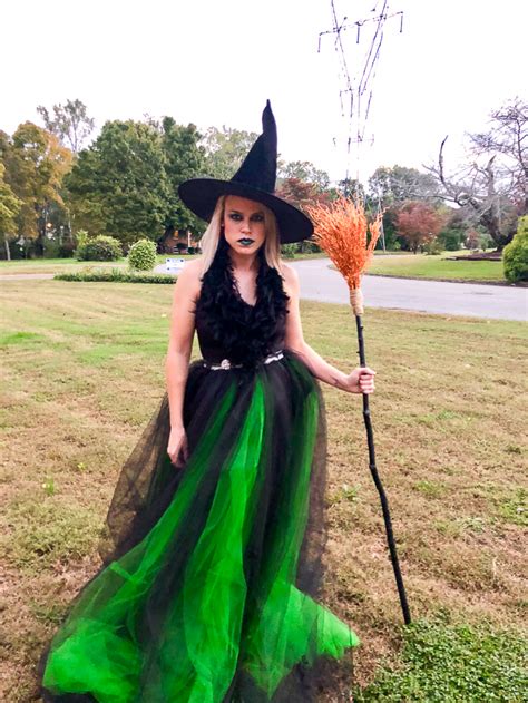Flashing witch dress